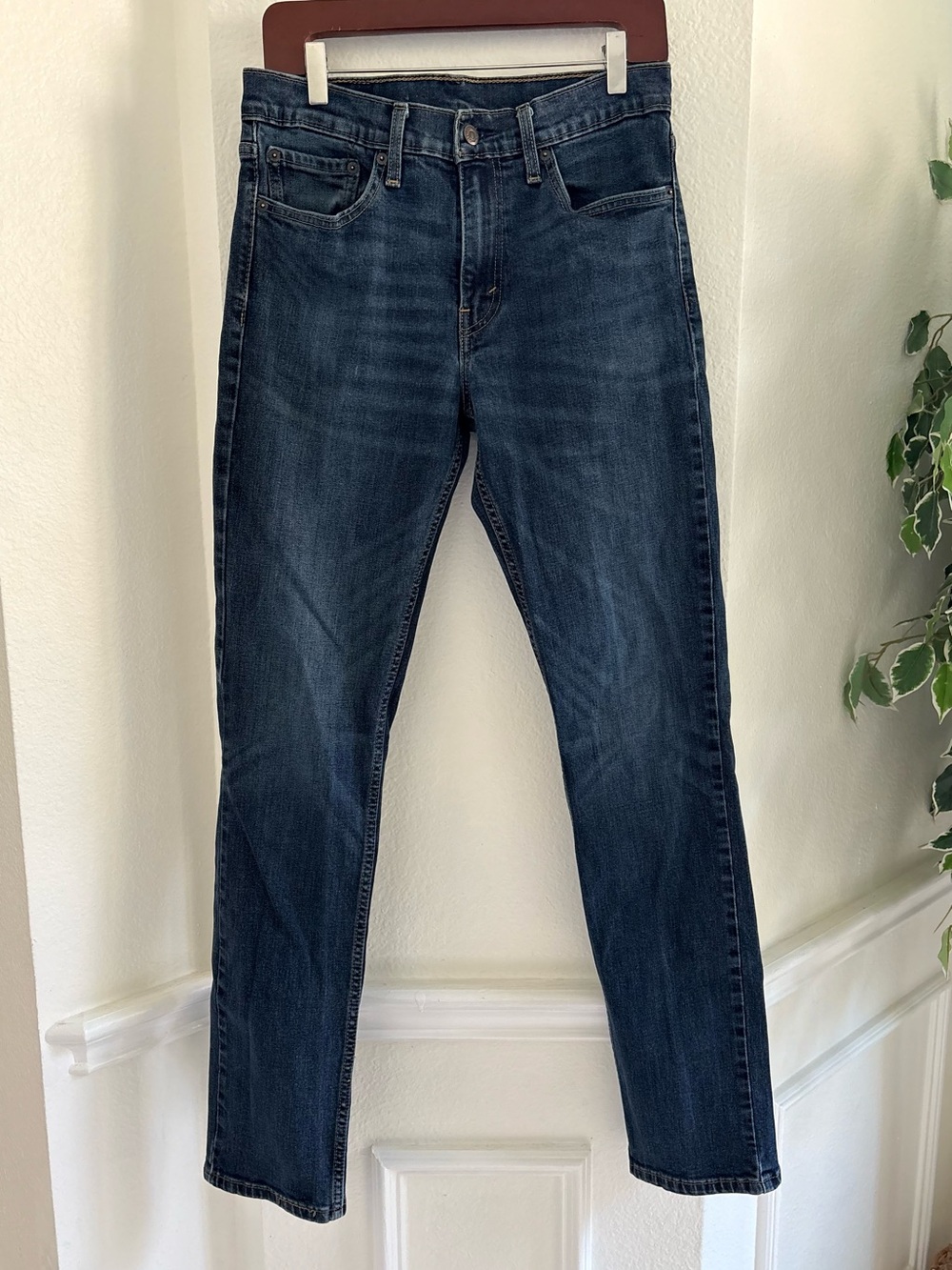 Levi's Dark Blue Slim Straight Jeans
